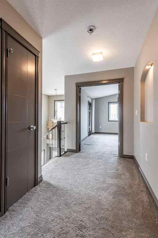 MLS® A2255228 - 44 Hamptons Crescent SE in SE Southridge Medicine Hat, Residential