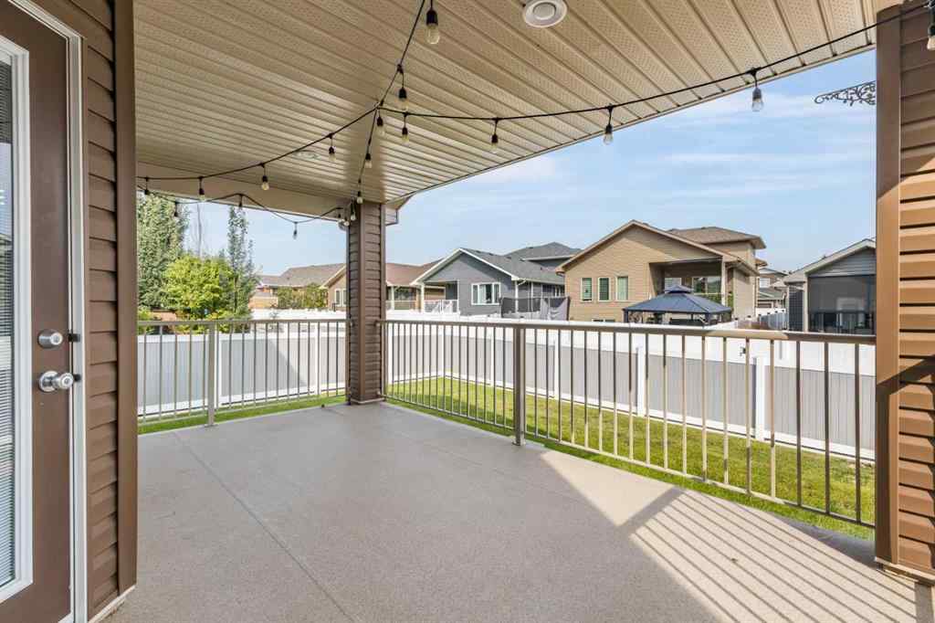 MLS® A2255228 - 44 Hamptons Crescent SE in SE Southridge Medicine Hat, Residential