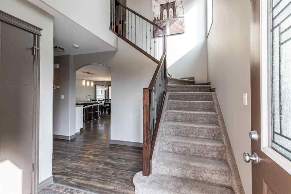 MLS® A2255228 - 44 Hamptons Crescent SE in SE Southridge Medicine Hat, Residential