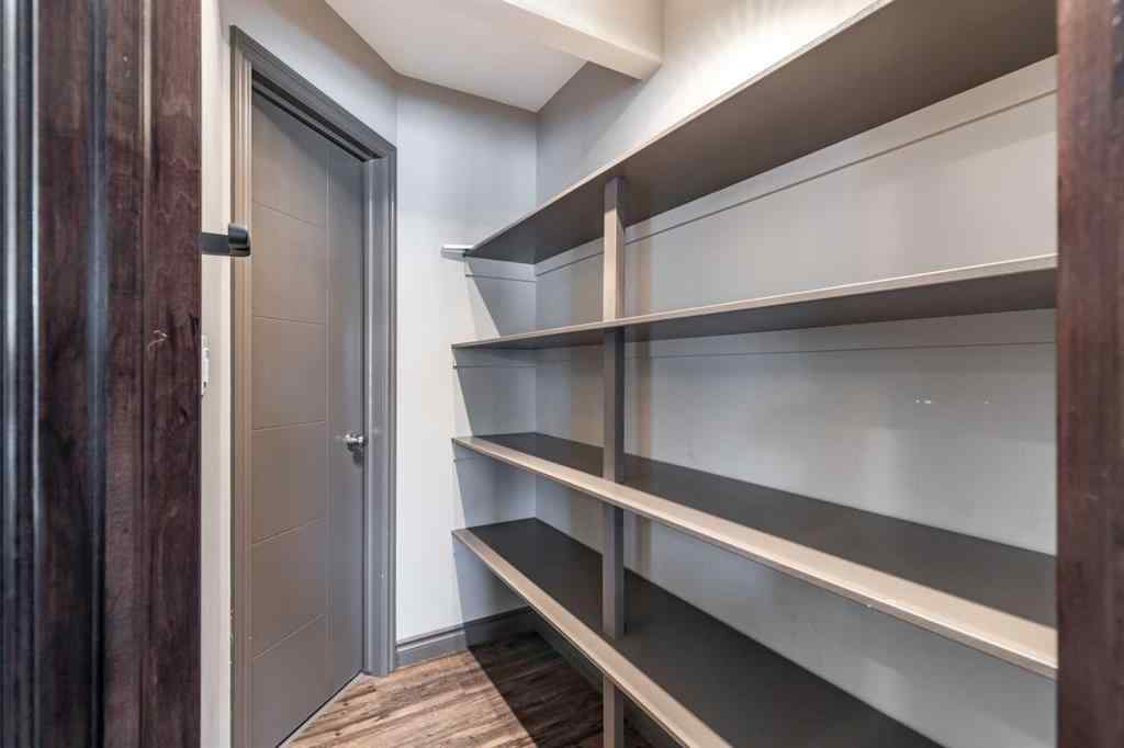 MLS® A2255228 - 44 Hamptons Crescent SE in SE Southridge Medicine Hat, Residential
