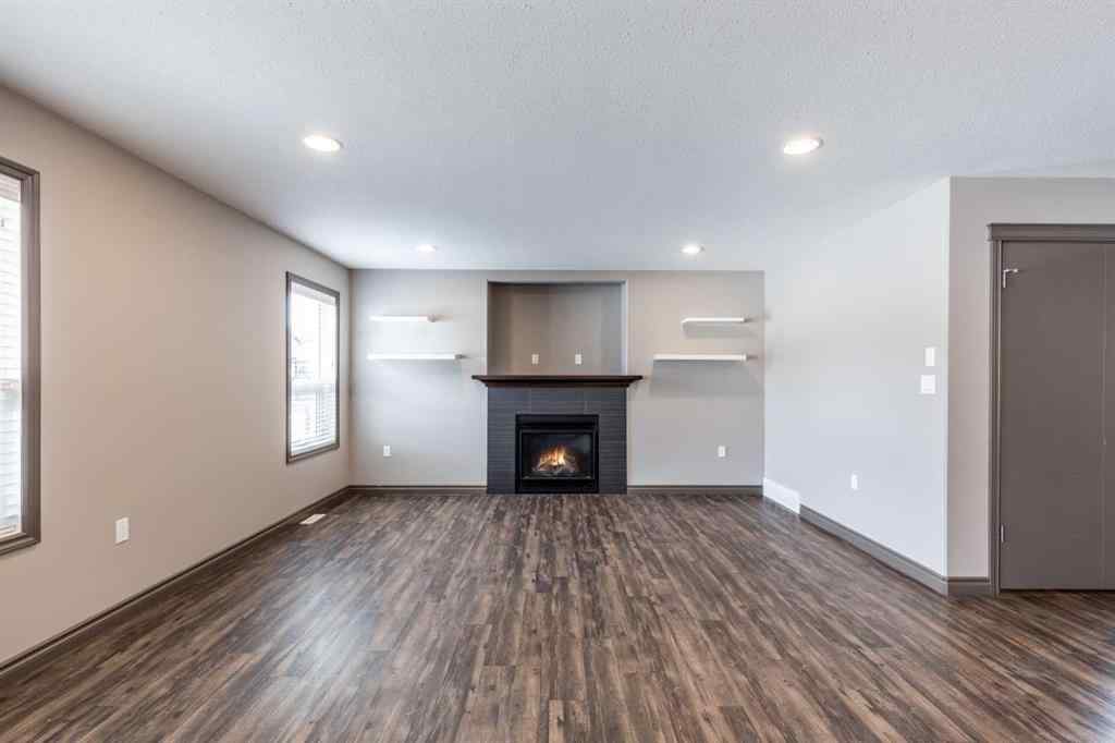 MLS® A2255228 - 44 Hamptons Crescent SE in SE Southridge Medicine Hat, Residential
