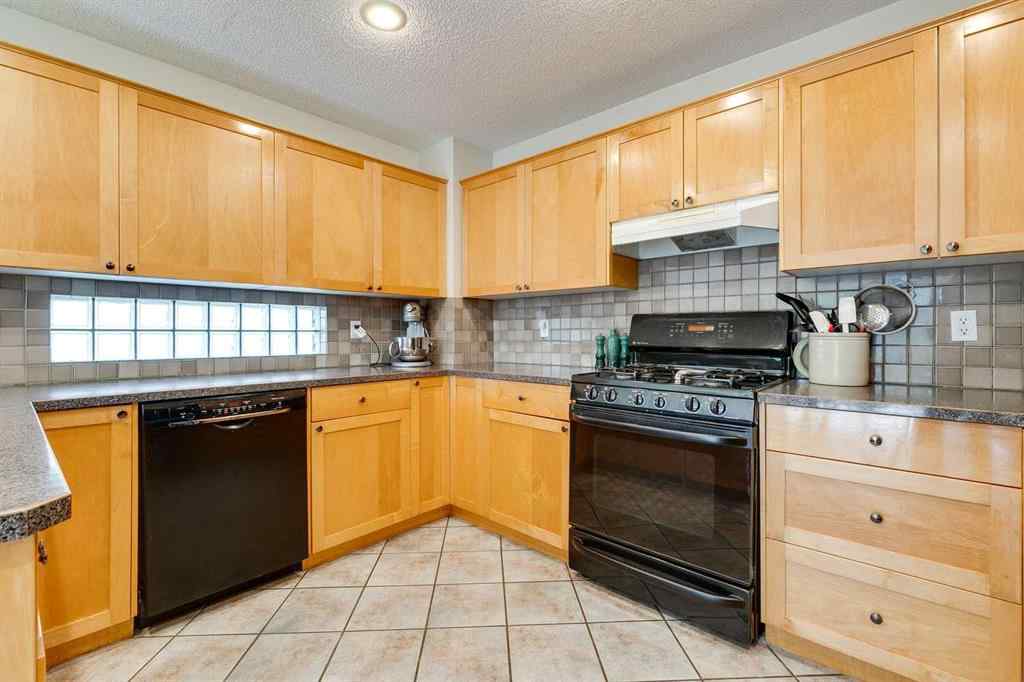 MLS® A2255229 - 187 Valley Brook Circle NW in Valley Ridge Calgary, Residential
