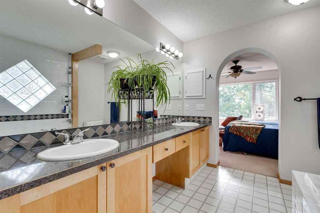 MLS® A2255229 - 187 Valley Brook Circle NW in Valley Ridge Calgary, Residential