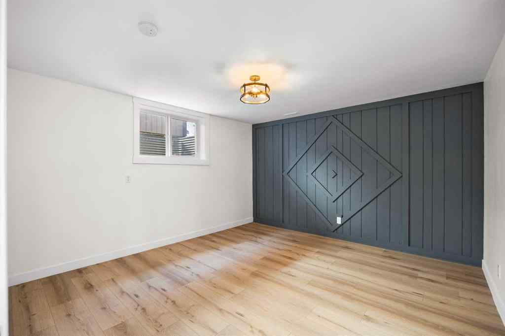 MLS® A2255231 - 1040 Lake Ontario Drive SE in Lake Bonavista Calgary, Residential
