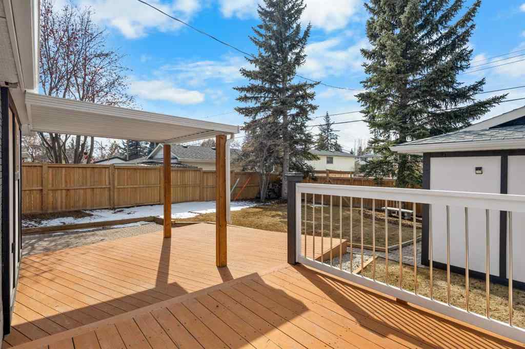 MLS® A2255231 - 1040 Lake Ontario Drive SE in Lake Bonavista Calgary, Residential
