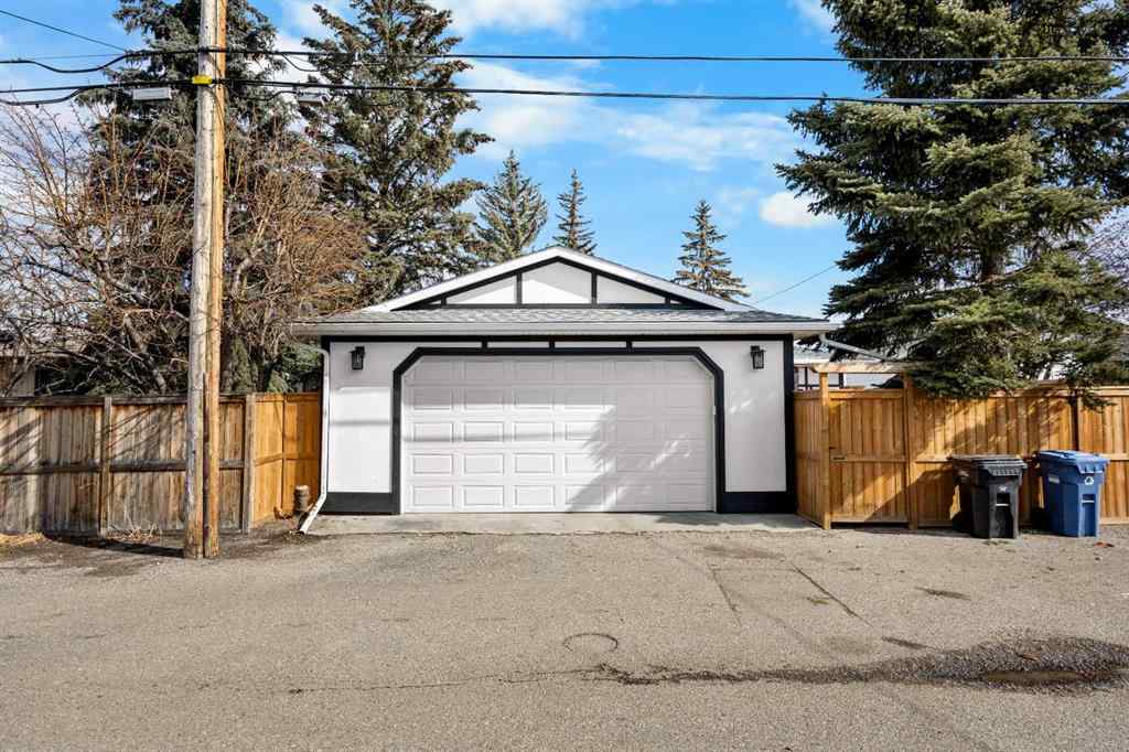 MLS® A2255231 - 1040 Lake Ontario Drive SE in Lake Bonavista Calgary, Residential