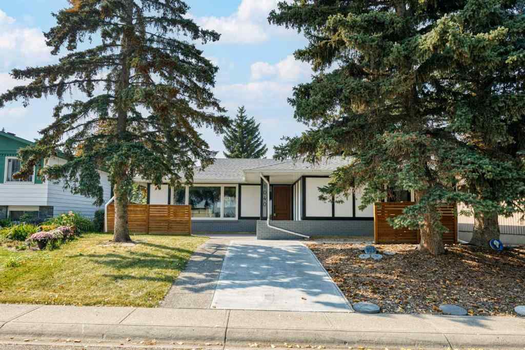 MLS® A2255231 - 1040 Lake Ontario Drive SE in Lake Bonavista Calgary, Residential