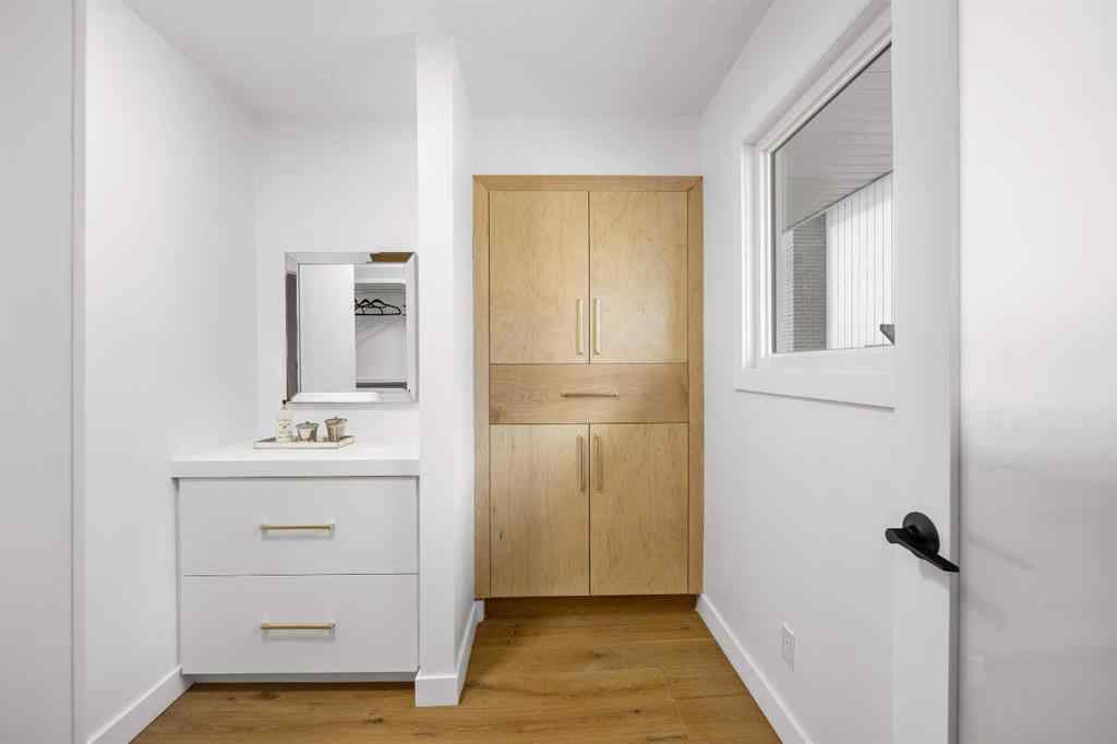 MLS® A2255231 - 1040 Lake Ontario Drive SE in Lake Bonavista Calgary, Residential