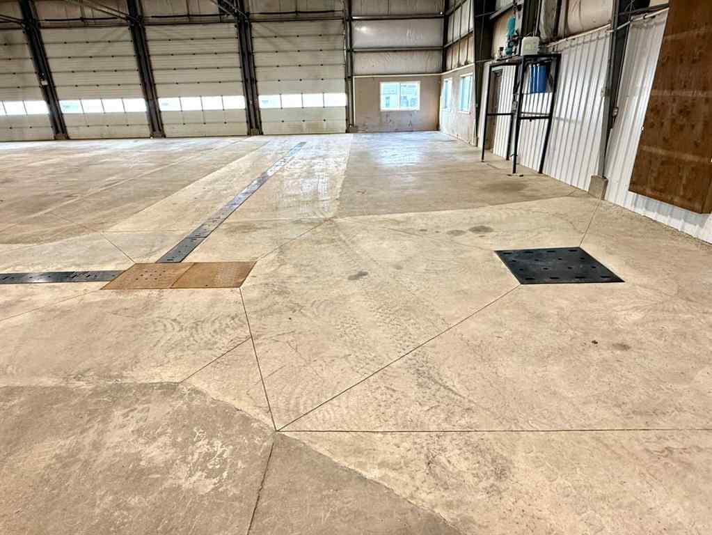 MLS® A2255243 - 8 Van Der Horn Way  in Blindman Industrial Park Rural Red Deer County, Commercial