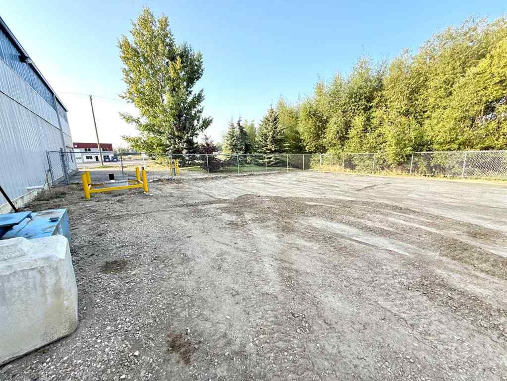 MLS® A2255243 - 8 Van Der Horn Way  in Blindman Industrial Park Rural Red Deer County, Commercial