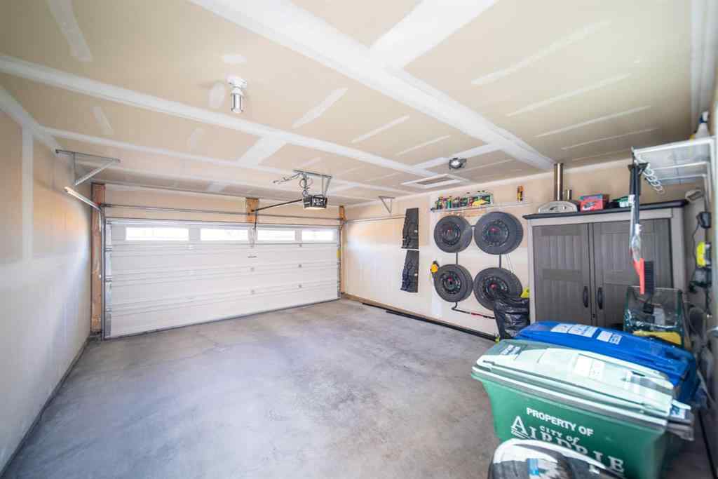 MLS® A2255247 - 340 Midtown Gate SW in Midtown Airdrie, Residential