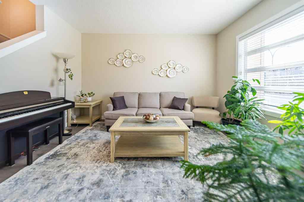 MLS® A2255247 - 340 Midtown Gate SW in Midtown Airdrie, Residential