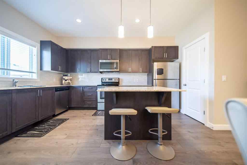 MLS® A2255247 - 340 Midtown Gate SW in Midtown Airdrie, Residential