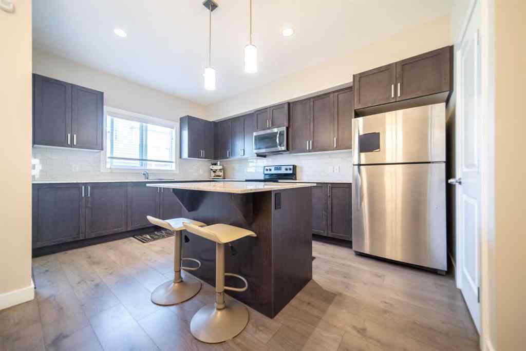 MLS® A2255247 - 340 Midtown Gate SW in Midtown Airdrie, Residential