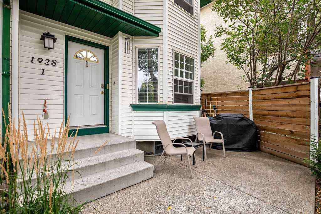 MLS® A2255248 - 1926/1928 32 Street SW in Killarney/Glengarry Calgary, Multi-Family
