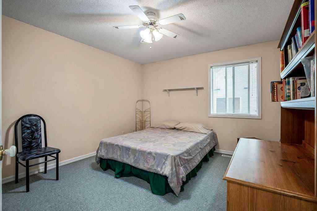 MLS® A2255248 - 1926/1928 32 Street SW in Killarney/Glengarry Calgary, Multi-Family