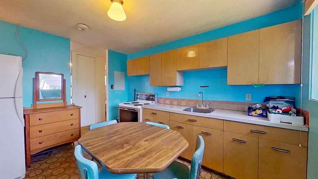 MLS® A2255255 - 236 Westwood Drive SW in Westgate Calgary, Residential