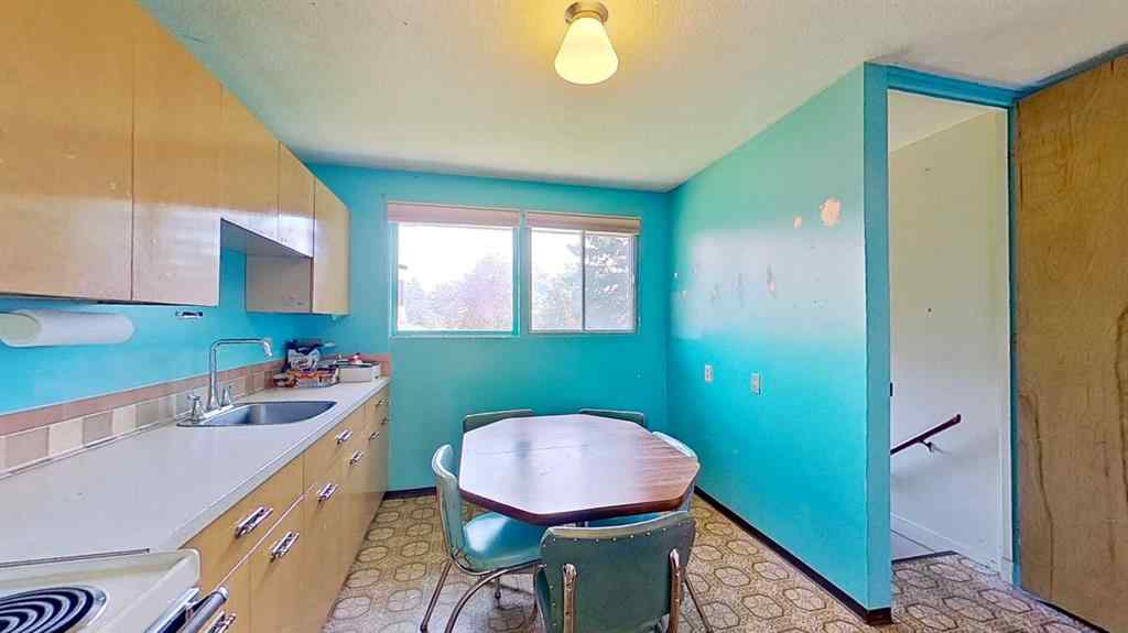 MLS® A2255255 - 236 Westwood Drive SW in Westgate Calgary, Residential