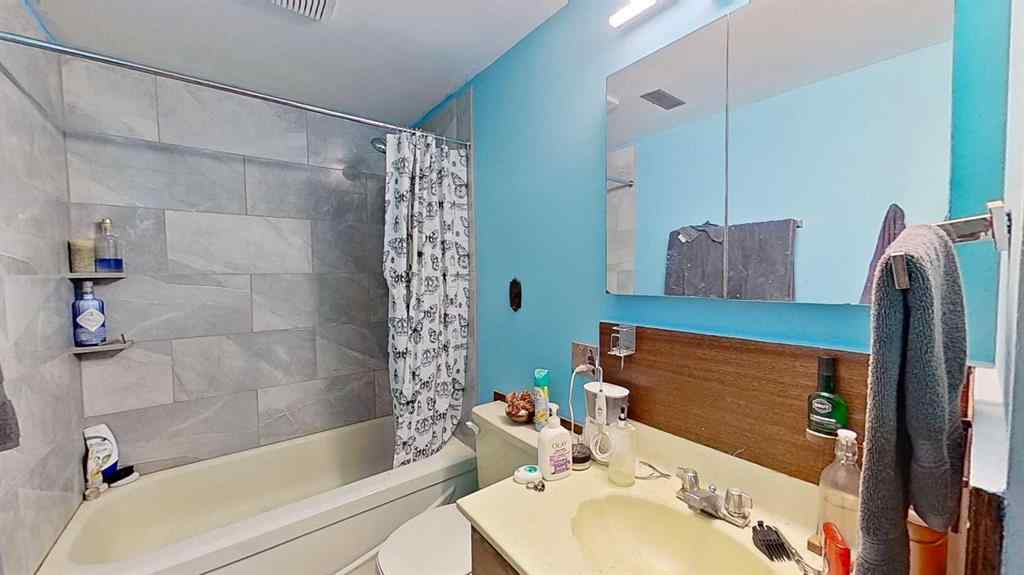 MLS® A2255255 - 236 Westwood Drive SW in Westgate Calgary, Residential