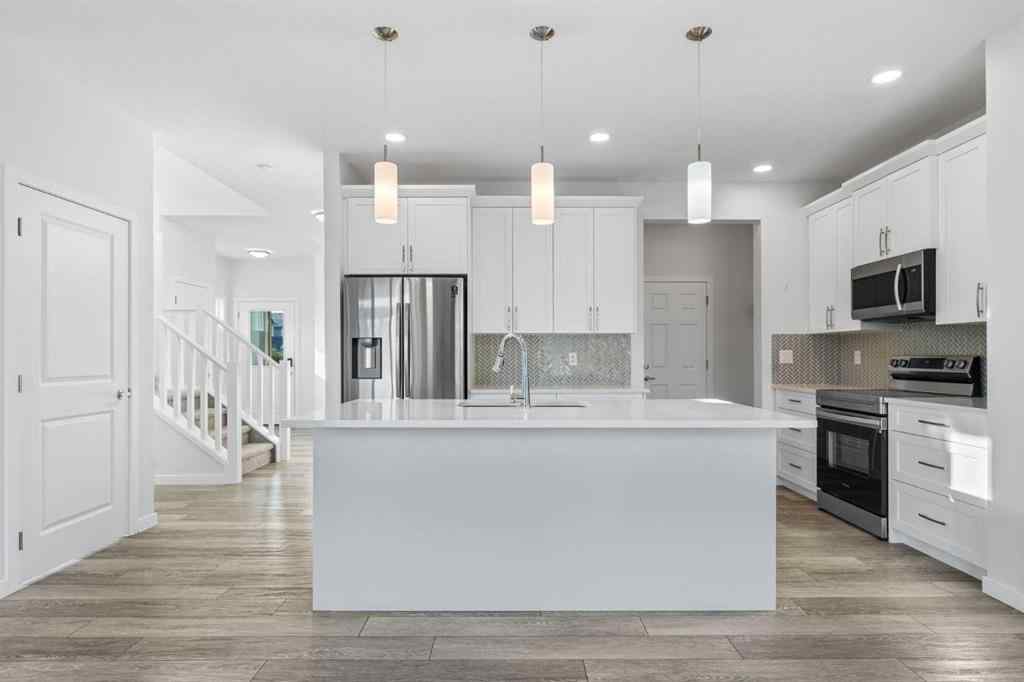 MLS® A2255257 - 109 Sundown Terrace  in Sunset Ridge Cochrane, Residential
