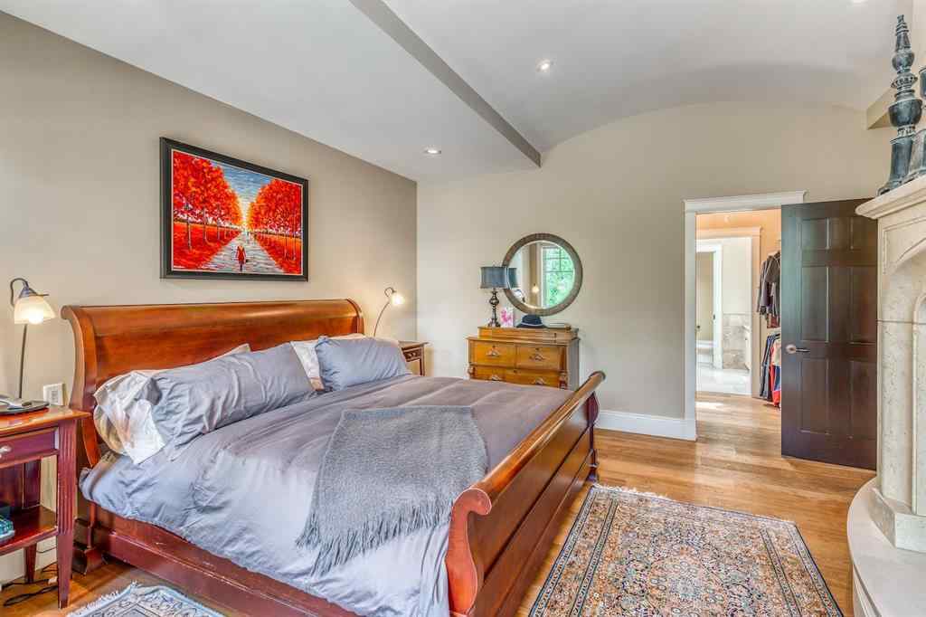 MLS® A2255258 - 1320 17A Street NW in Hounsfield Heights/Briar Hill Calgary, Residential