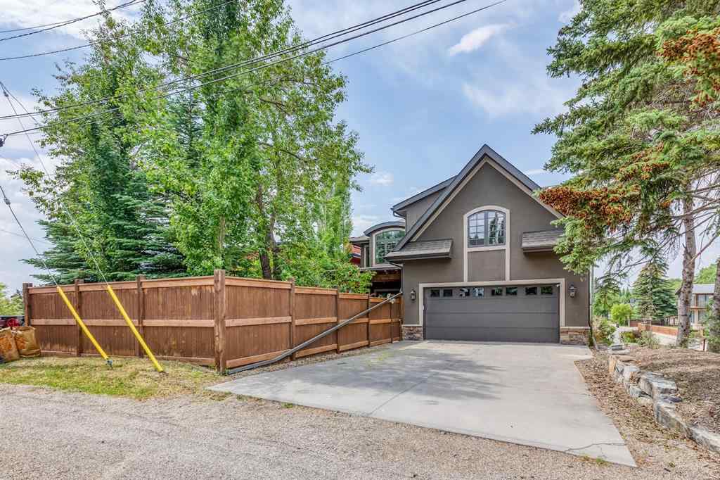 MLS® A2255258 - 1320 17A Street NW in Hounsfield Heights/Briar Hill Calgary, Residential