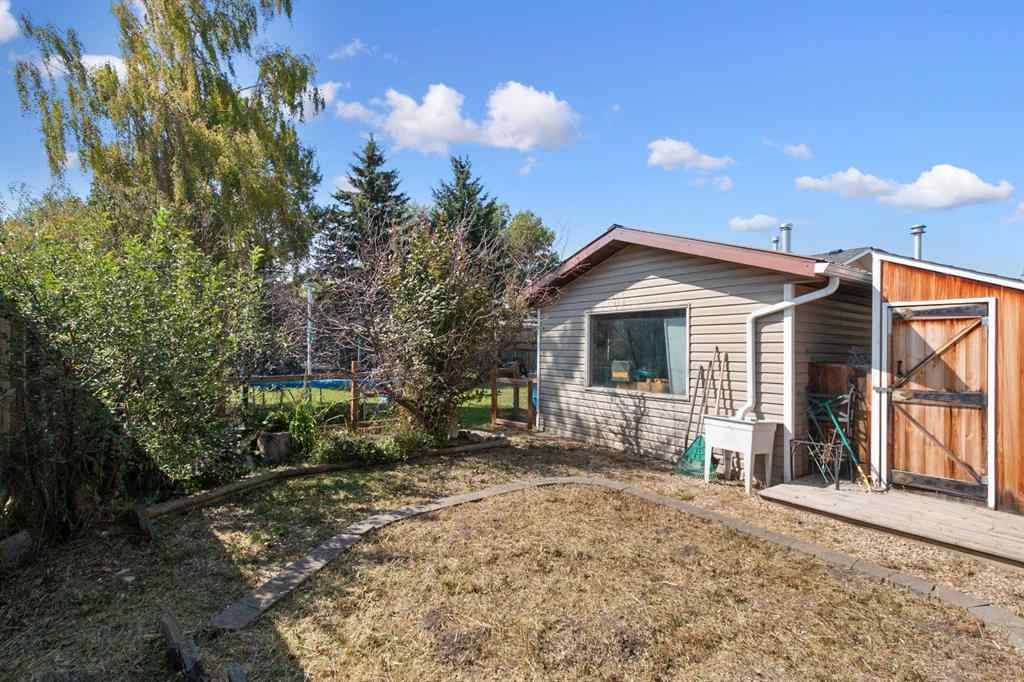 MLS® A2255263 - 2209 9 Avenue  in NONE Didsbury, Residential