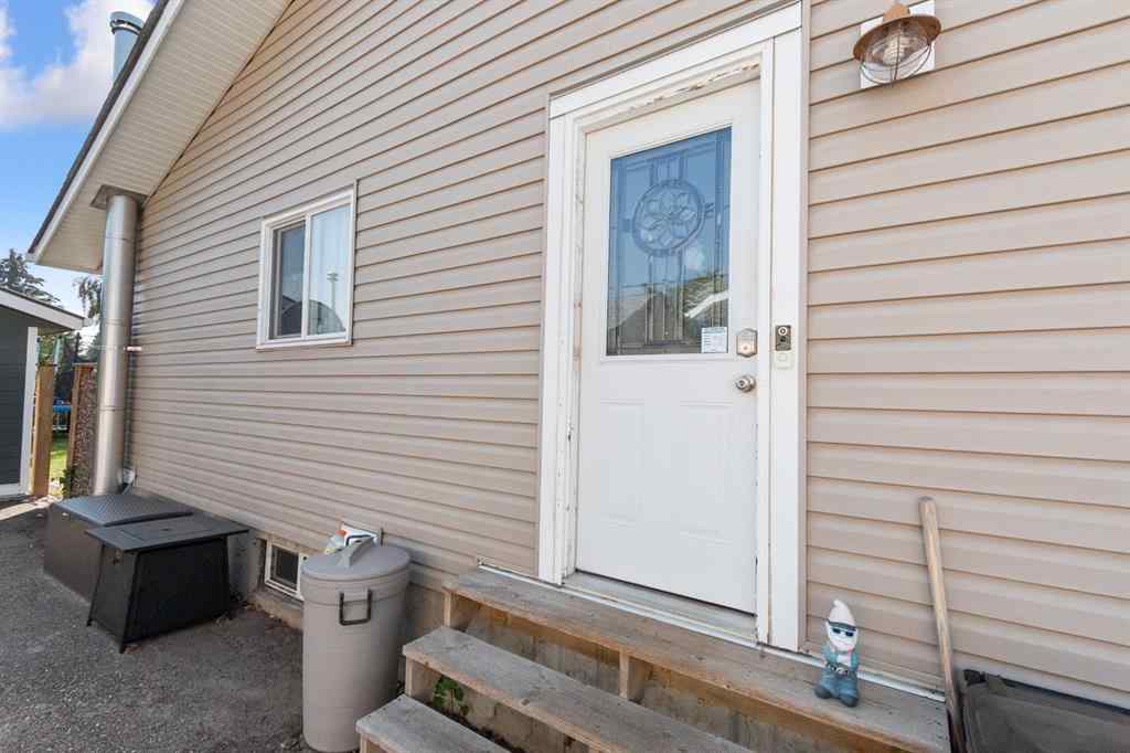 MLS® A2255263 - 2209 9 Avenue  in NONE Didsbury, Residential
