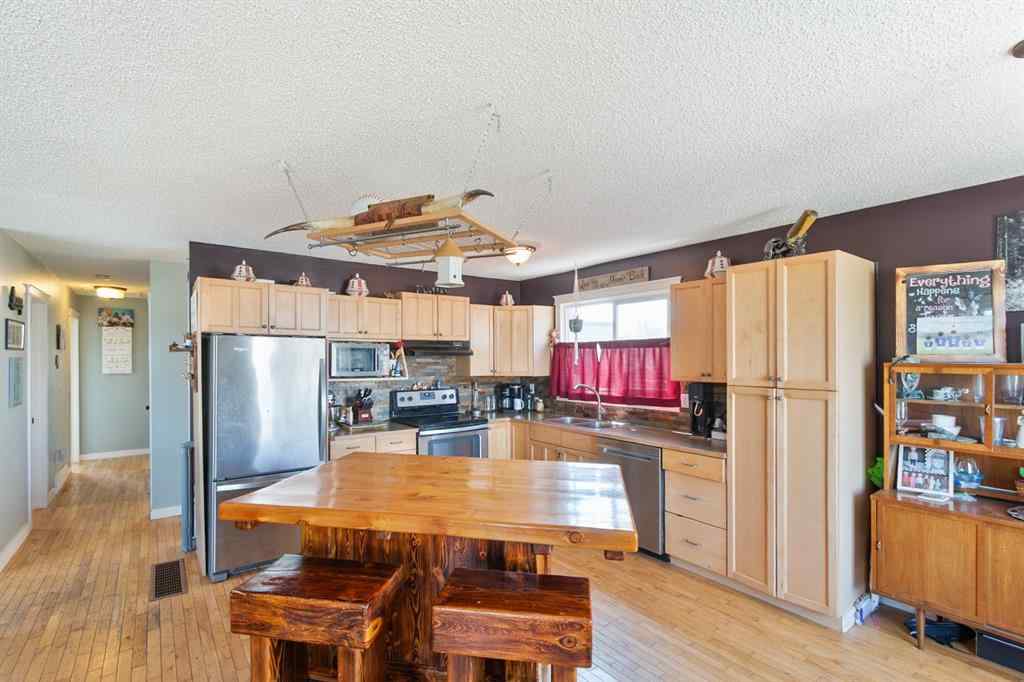 MLS® A2255263 - 2209 9 Avenue  in NONE Didsbury, Residential