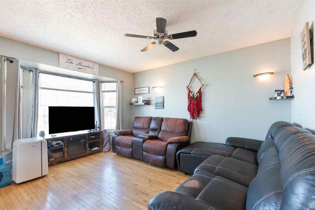 MLS® A2255263 - 2209 9 Avenue  in NONE Didsbury, Residential