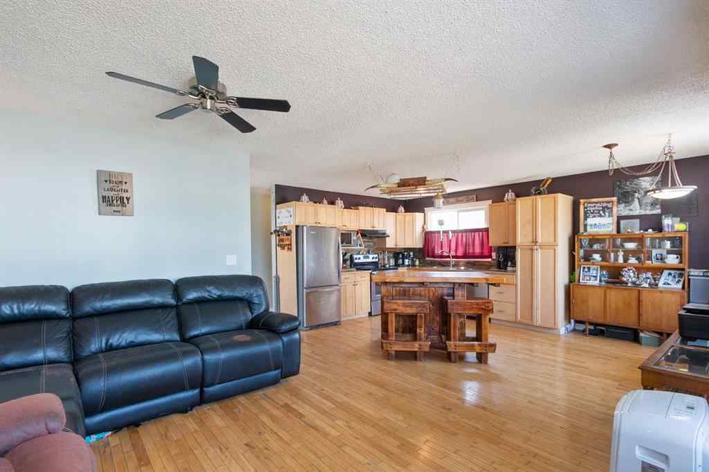 MLS® A2255263 - 2209 9 Avenue  in NONE Didsbury, Residential