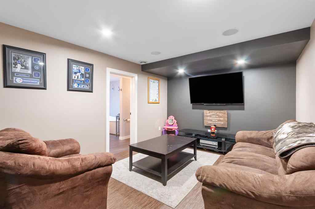 MLS® A2255263 - 2209 9 Avenue  in NONE Didsbury, Residential
