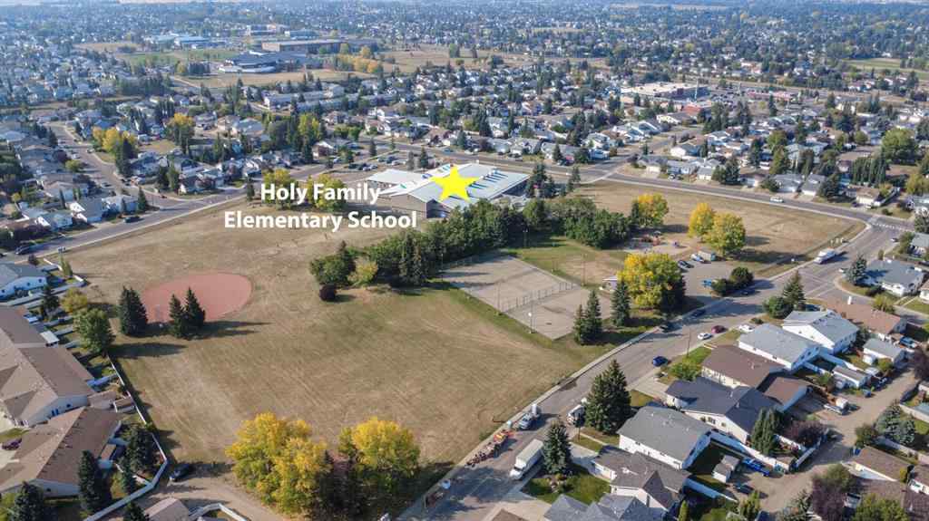 MLS® A2255267 - 179 Douglas Avenue  in Deer Park Estates Red Deer, Residential
