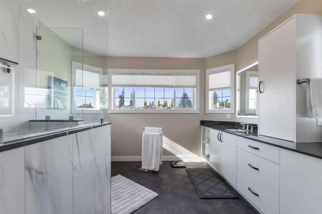 MLS® A2255268 - 309 Douglas Ridge Place SE in Douglasdale/Glen Calgary, Residential