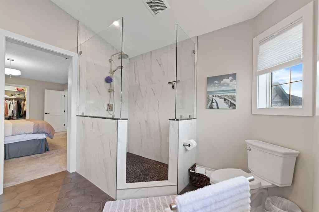 MLS® A2255268 - 309 Douglas Ridge Place SE in Douglasdale/Glen Calgary, Residential