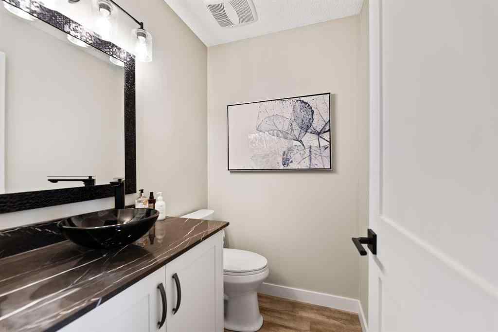 MLS® A2255268 - 309 Douglas Ridge Place SE in Douglasdale/Glen Calgary, Residential