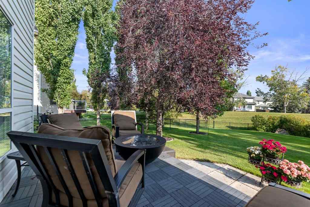 MLS® A2255268 - 309 Douglas Ridge Place SE in Douglasdale/Glen Calgary, Residential