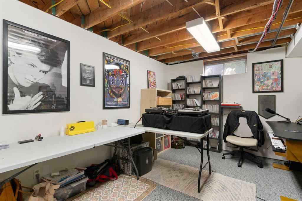 MLS® A2255271 - 9308 26 Street SW in Oakridge Calgary, Residential