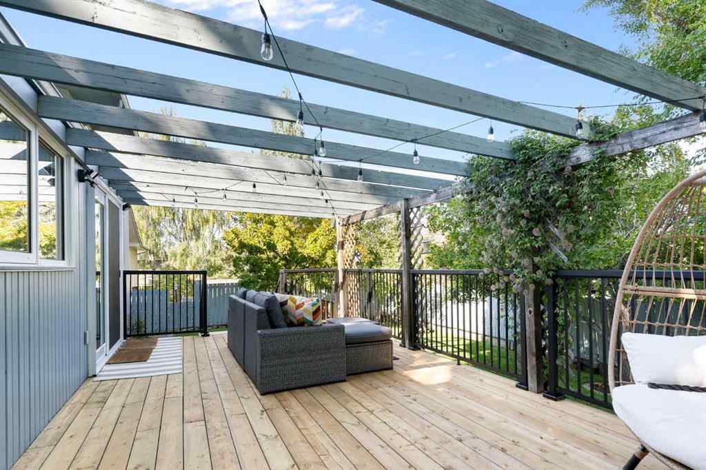 MLS® A2255271 - 9308 26 Street SW in Oakridge Calgary, Residential