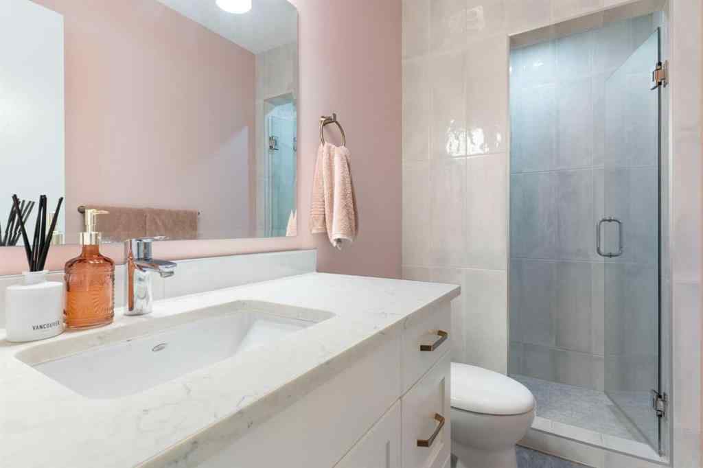 MLS® A2255271 - 9308 26 Street SW in Oakridge Calgary, Residential