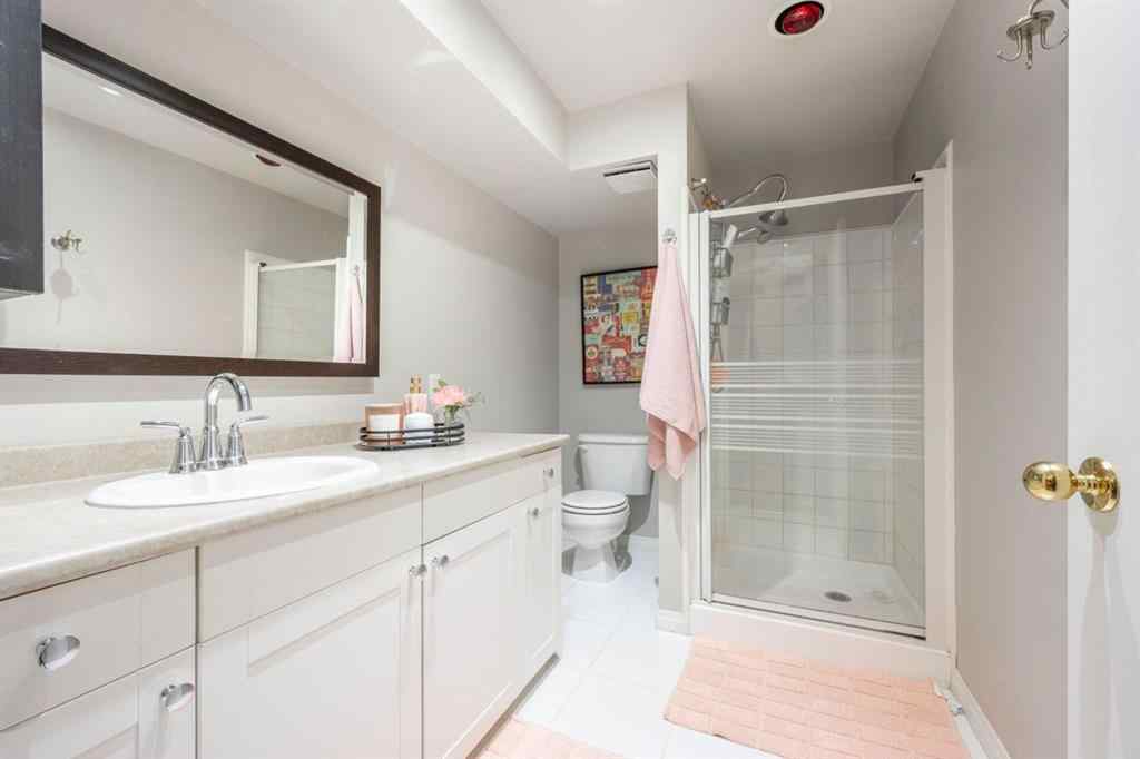 MLS® A2255272 - 4 Beddington Way NE in Beddington Heights Calgary, Residential