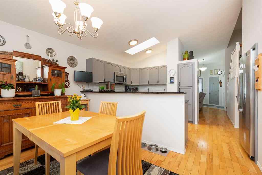 MLS® A2255278 - 30 Heritage Crescent W in Heritage Heights Lethbridge, Residential