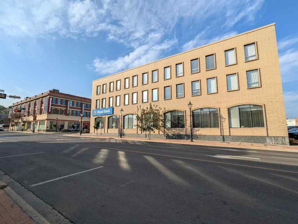 MLS® A2255281 - 578-580 3 Street SE in SE Hill Medicine Hat, Commercial
