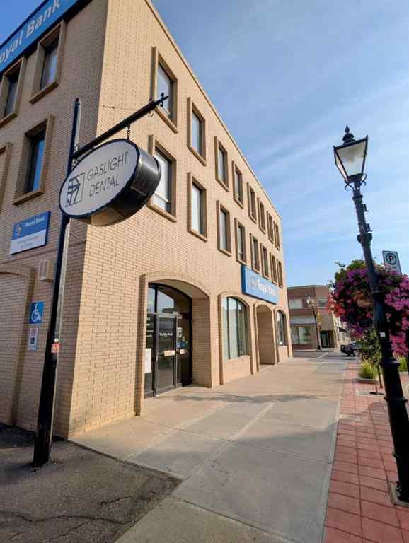MLS® A2255281 - 578-580 3 Street SE in SE Hill Medicine Hat, Commercial