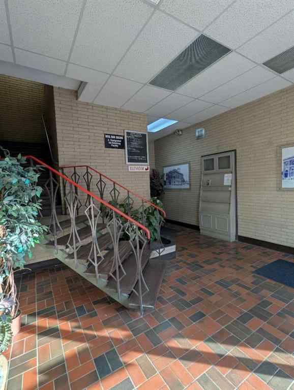 MLS® A2255281 - 578-580 3 Street SE in SE Hill Medicine Hat, Commercial