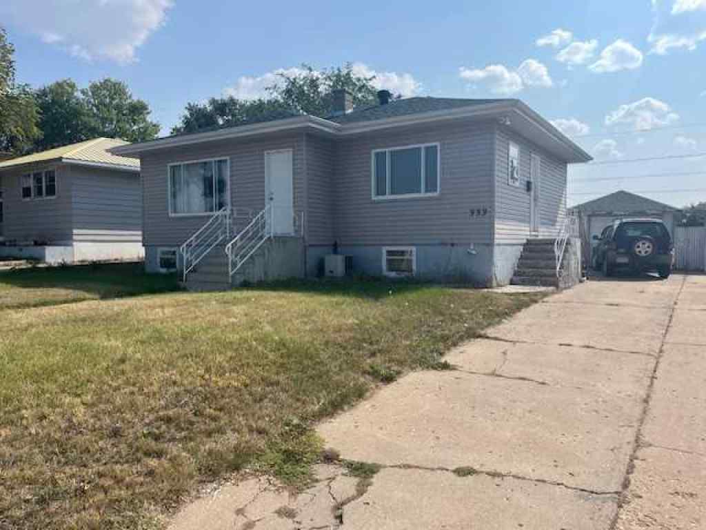 MLS® A2255284 - 333 9 Street SW in SW Hill Medicine Hat, Residential