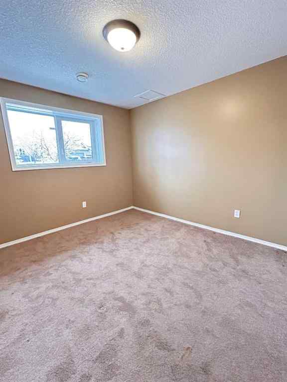 MLS&reg; # A2255286 - 122 Tartan Boulevard W in West Highlands Lethbridge, Residential Open Houses