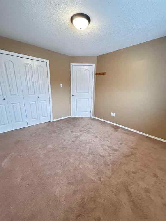 MLS&reg; # A2255286 - 122 Tartan Boulevard W in West Highlands Lethbridge, Residential Open Houses