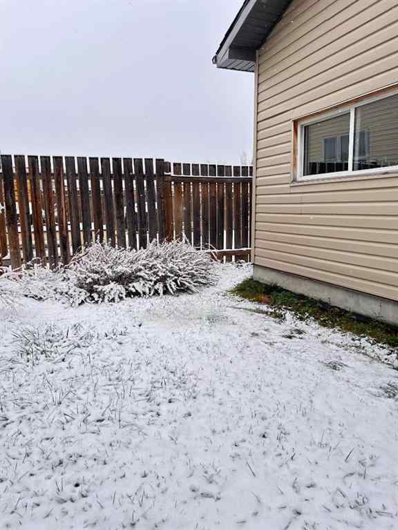 MLS&reg; # A2255286 - 122 Tartan Boulevard W in West Highlands Lethbridge, Residential Open Houses