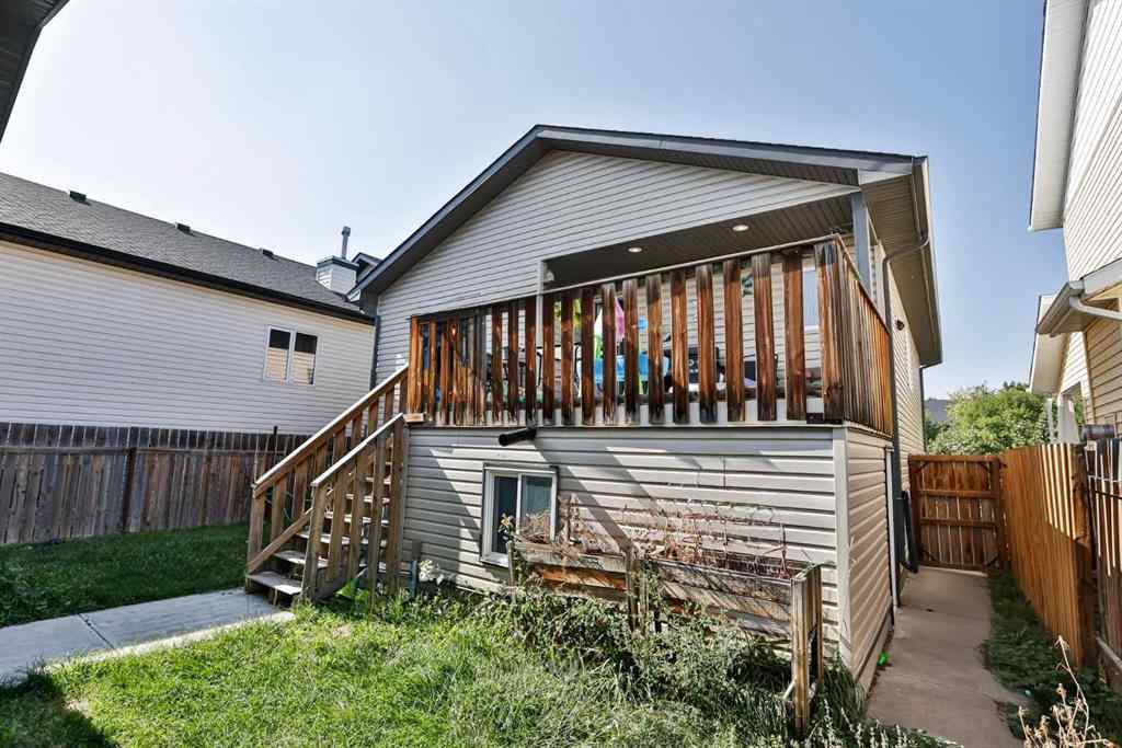 MLS® A2255286 - 122 Tartan Boulevard W in West Highlands Lethbridge, Residential